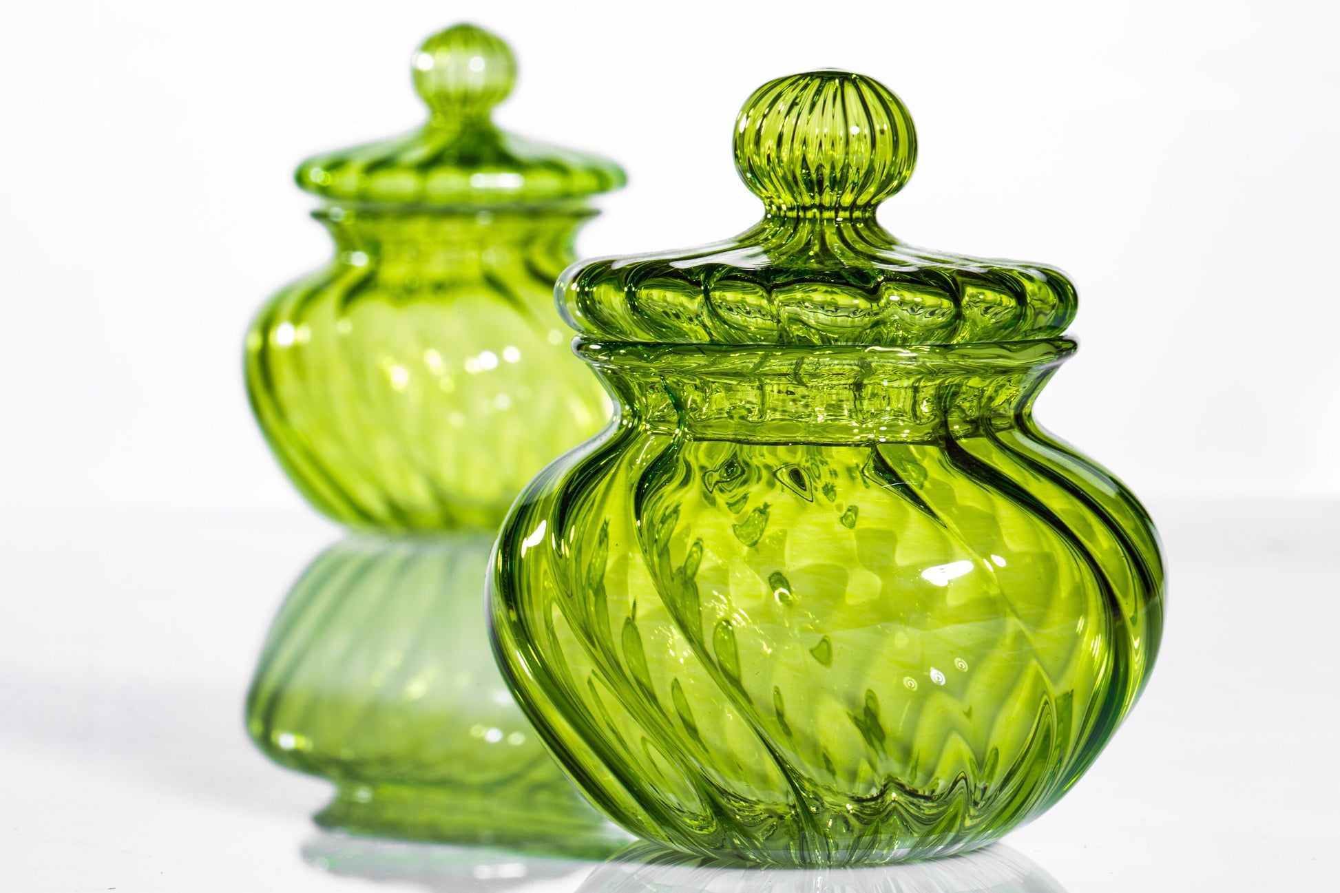 Set of 2 Art Glass Handmade Candy Dish oily Green color glassblowing kitchen and home decoration