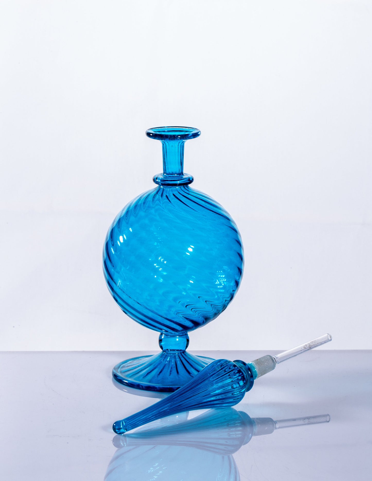 Art Glass Perfume Bottle with Stopper - Handmade Glassware - Fragrance Oils - Custom Perfume Bottle - Custom Decanter - Home Decoration