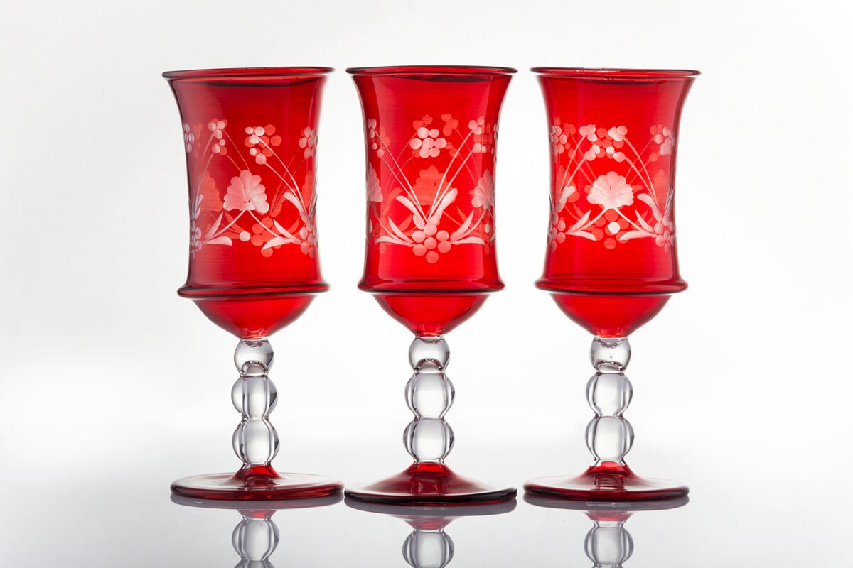 Set of 3 Red Goblets 3 valentine Handmade Art Glass Goblets Glass Blown 19 cm Red Tall christmas